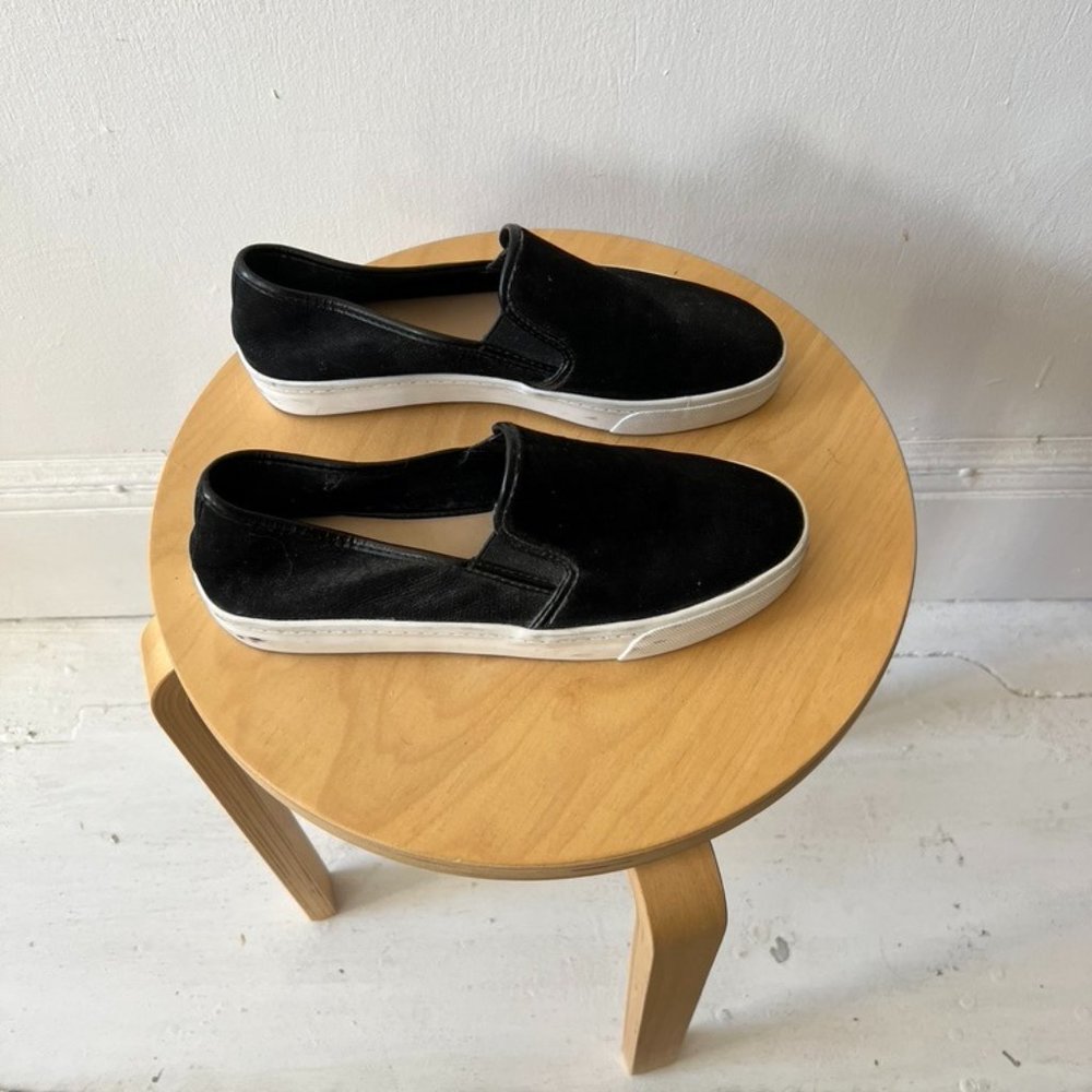 BR Black Suede Slipons